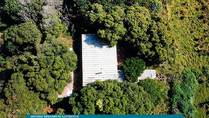 Foto de Área Industrial 6.400 m² - Rive - ES