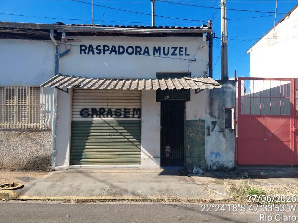 Foto de Casa em leilão no bairro Zona Central em Rio Claro - SP