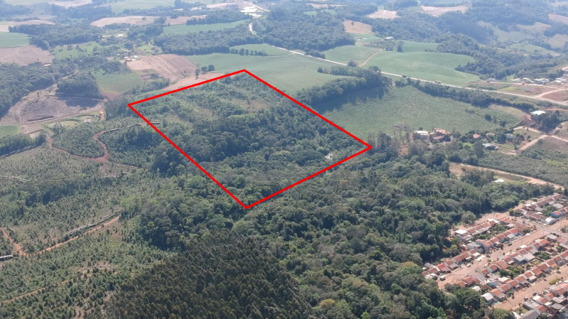 Foto de (LOTE ENGLOBADO) METADE DO LOTE RURAL Nº 57, com a área de 125.000,00m² e Benfeitorias + PARTE DO LOTE RURAL Nº 47,DENOMINADA PARTE “B”, com a área de 91.127,139m², ambos, da Linha 03, da Secção Paiol Grande em ERECHIM/RS