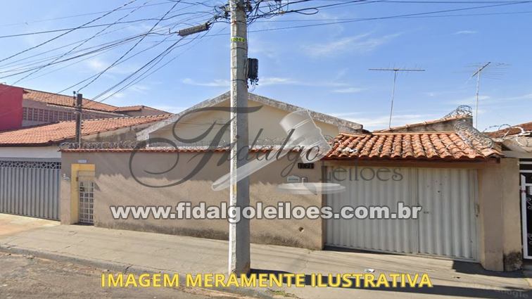 Foto de Terreno em leilão no bairro Jardim Santa Lúcia em Franca - SP
