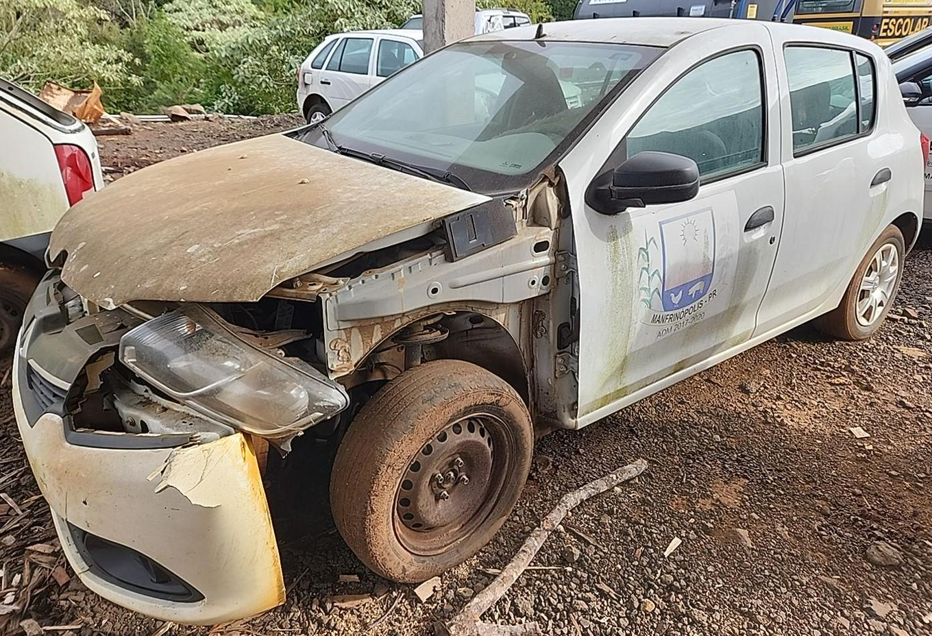 Foto de SUCATA DE VEÍCULO RENAULT SANDERO AUTH 10 ANO: 2014/2015