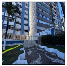 Foto de Apartamento em leilão no bairro Pituba em Salvador - BA