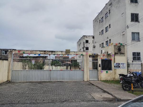 Foto de Imóvel na Rua Dandara, 418 - Leilão em CAMACARI/BA