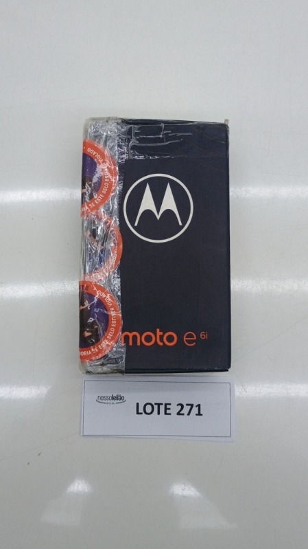 Foto de Smartphone Motorola Moto E6i 4G 32GB RAM 2GB Octa-Core Câmera 13MP 3000mAh Cinza Titanium - PANC0000BR
