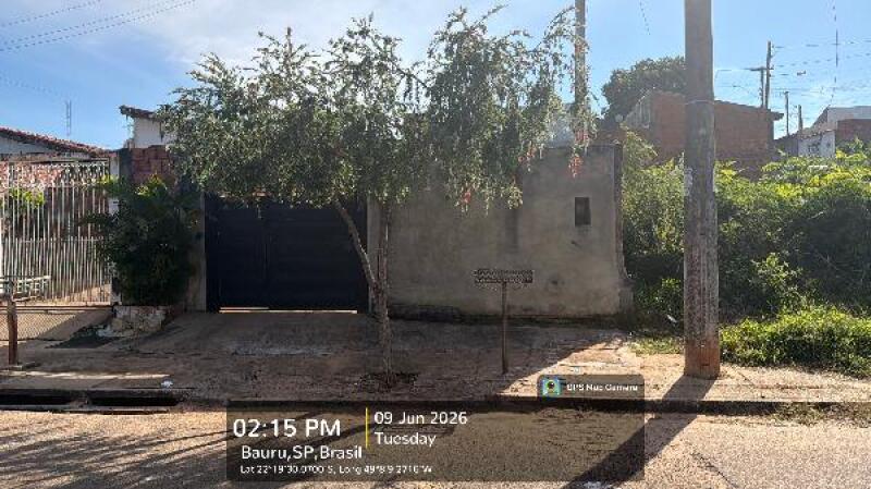 Foto de Casa em leilão no bairro Parque Santa Cândida em Bauru - SP