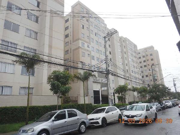 Foto de Apartamento em leilão no bairro Parada Xv de Novembro em São Paulo - SP