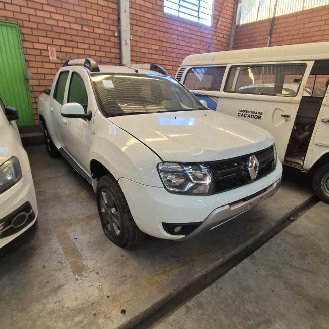 Foto de RENAULT OROCH DYN 16 SCE 2020