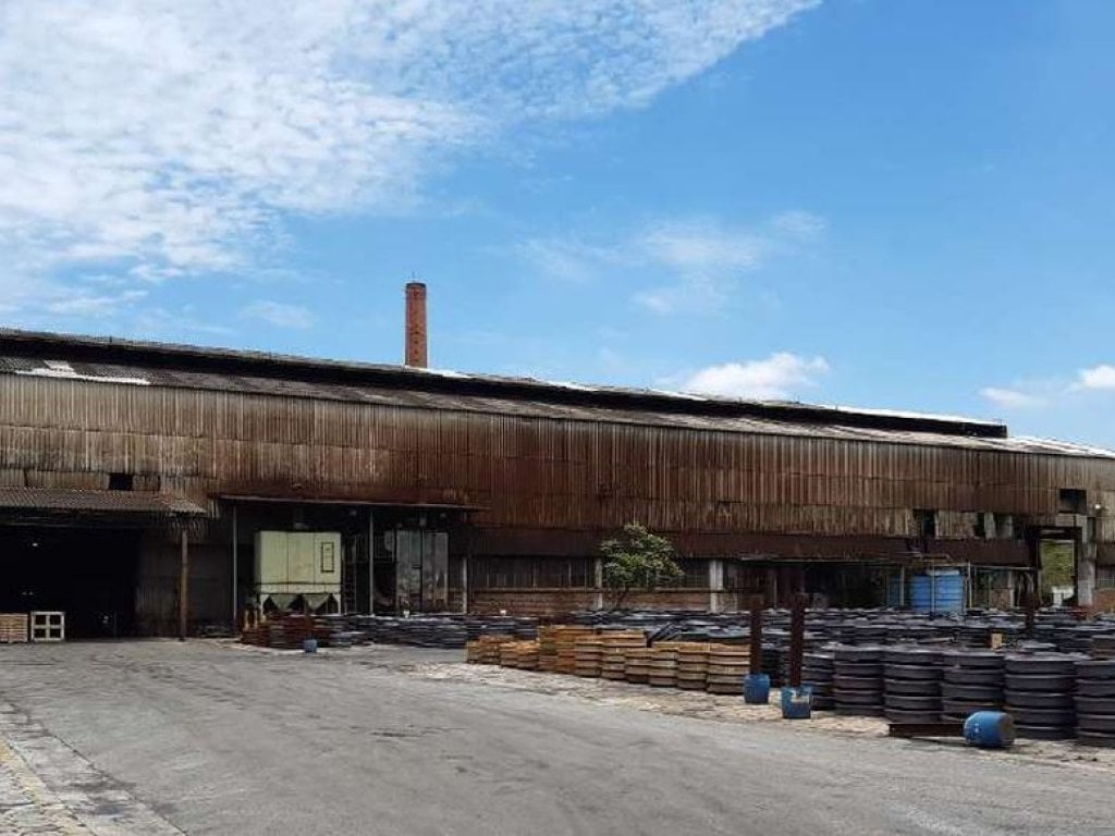 Foto de Comercial em leilão no bairro Jardim Campo Grande em Caçapava - SP