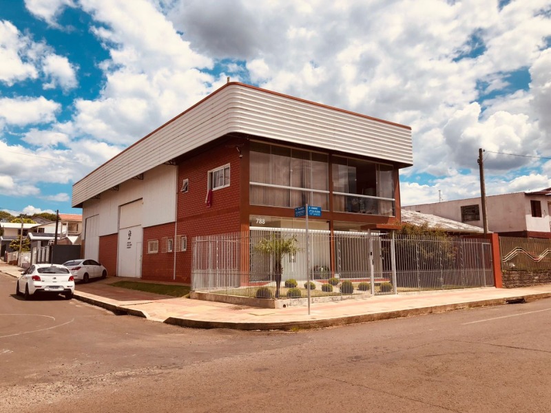Foto de Comercial em leilão no bairro Victória Ii em Erechim - RS