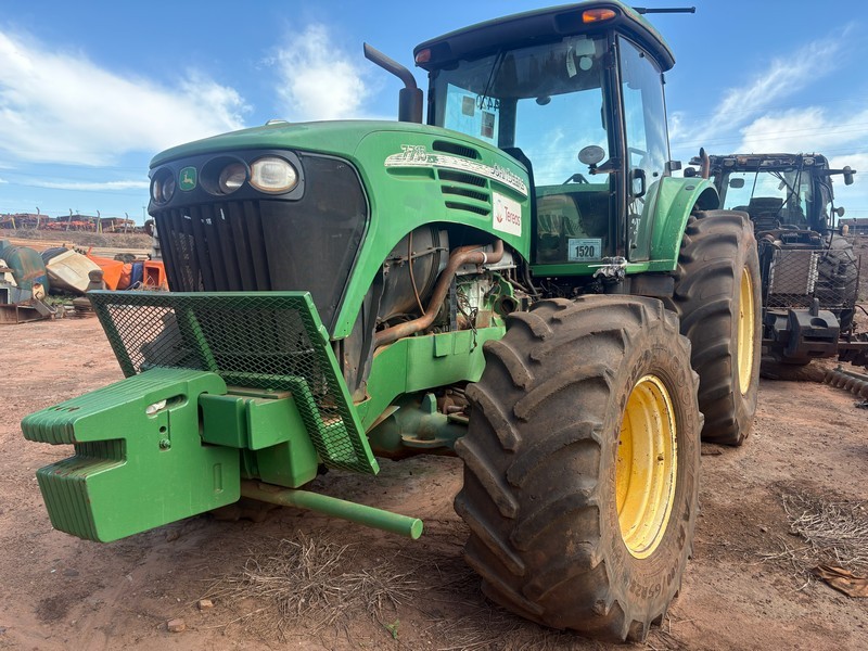Foto de TRATOR DE PNEUS JOHN DEERE 7715 4x4 - ANO 2010 - REF: 1520/4420 - LOC. OLÍMPIA/SP