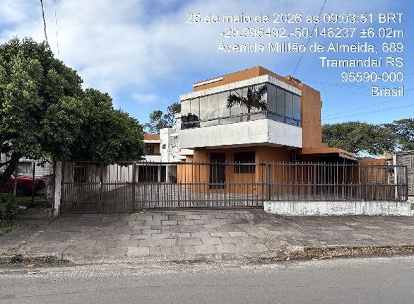 Foto de Apartamento em leilão no bairro Centro em Tramandaí - RS