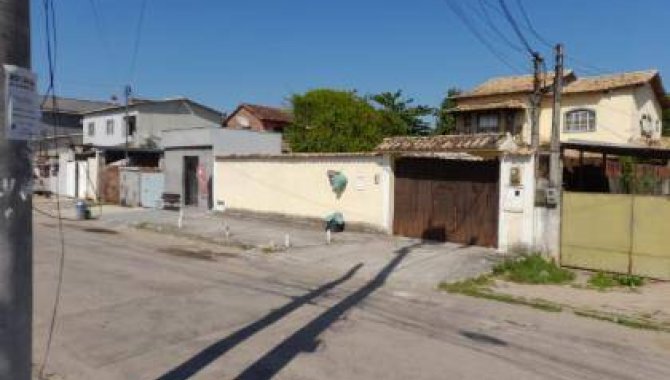 Foto de Casa 360 m², Outeiro das Pedras - Leilão encerrado em Itaboraí/RJ