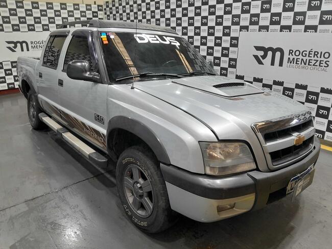 Foto de GM - CHEVROLET S10 RODEIO D 2.4 2010/2011 FLEX