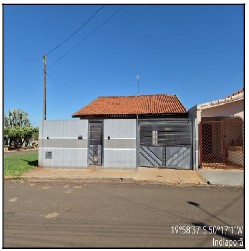 Foto de Casa em leilão no bairro Centro em Indiaporã - SP