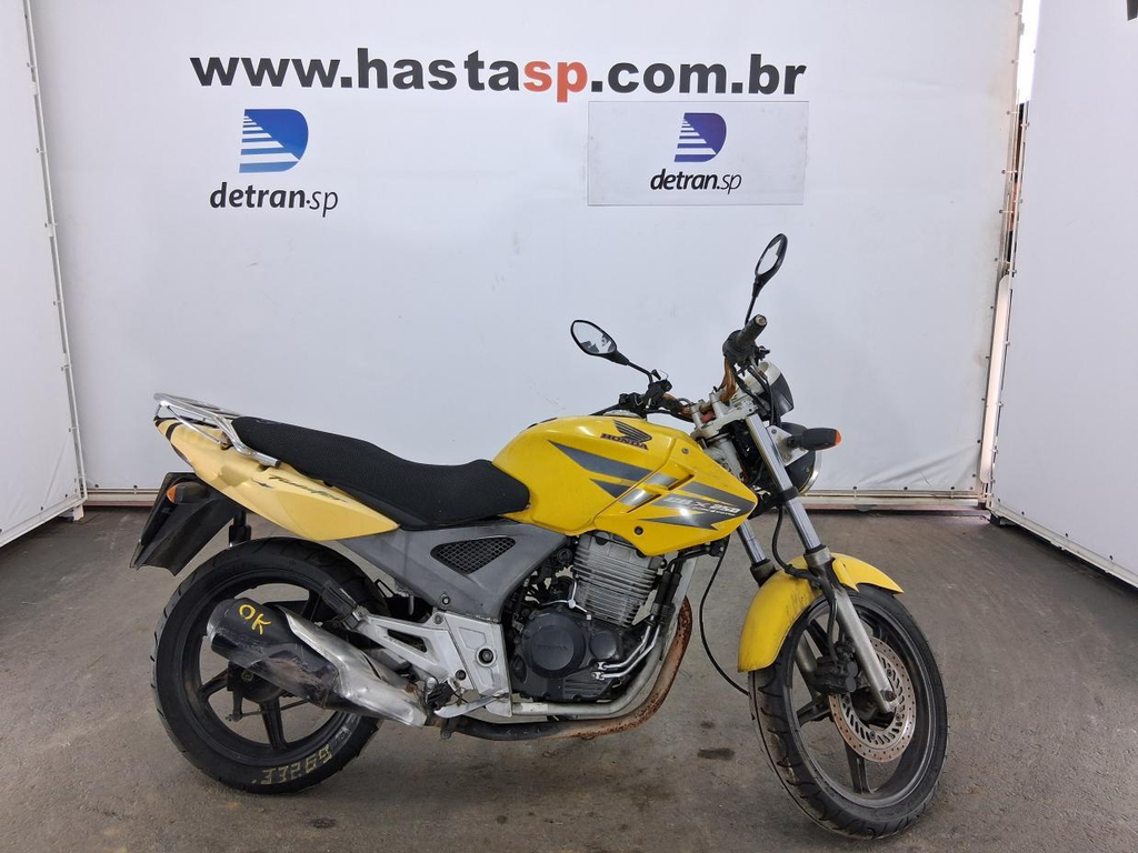 Foto de HONDA CBX 250 TWISTER 2007 2007 AMARELA