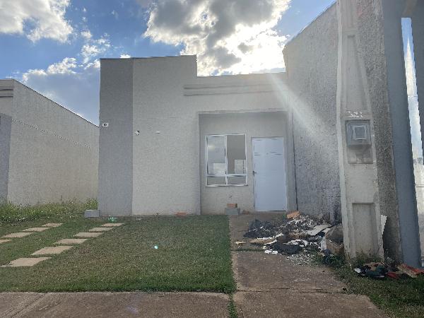 Foto de Casa em leilão no bairro Jardim Regatas em Ribeirão Preto - SP