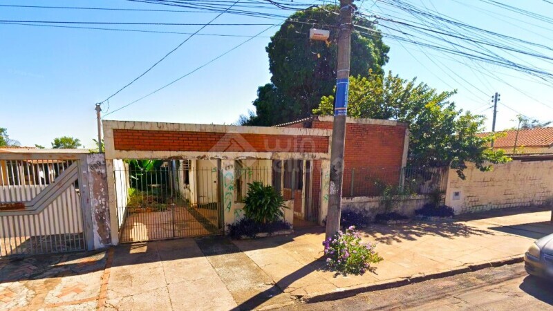Foto de Casa terreno de 360m² - Santo Antônio - Campo Grande, MS