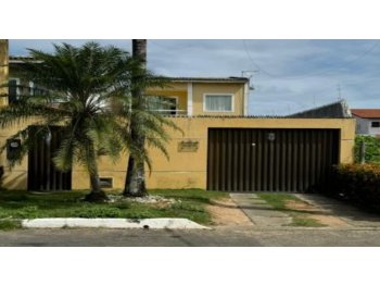 Foto de Casa em leilão no Condomínio Residencial Vale dos Pássaros em Lauro De Freitas - BA