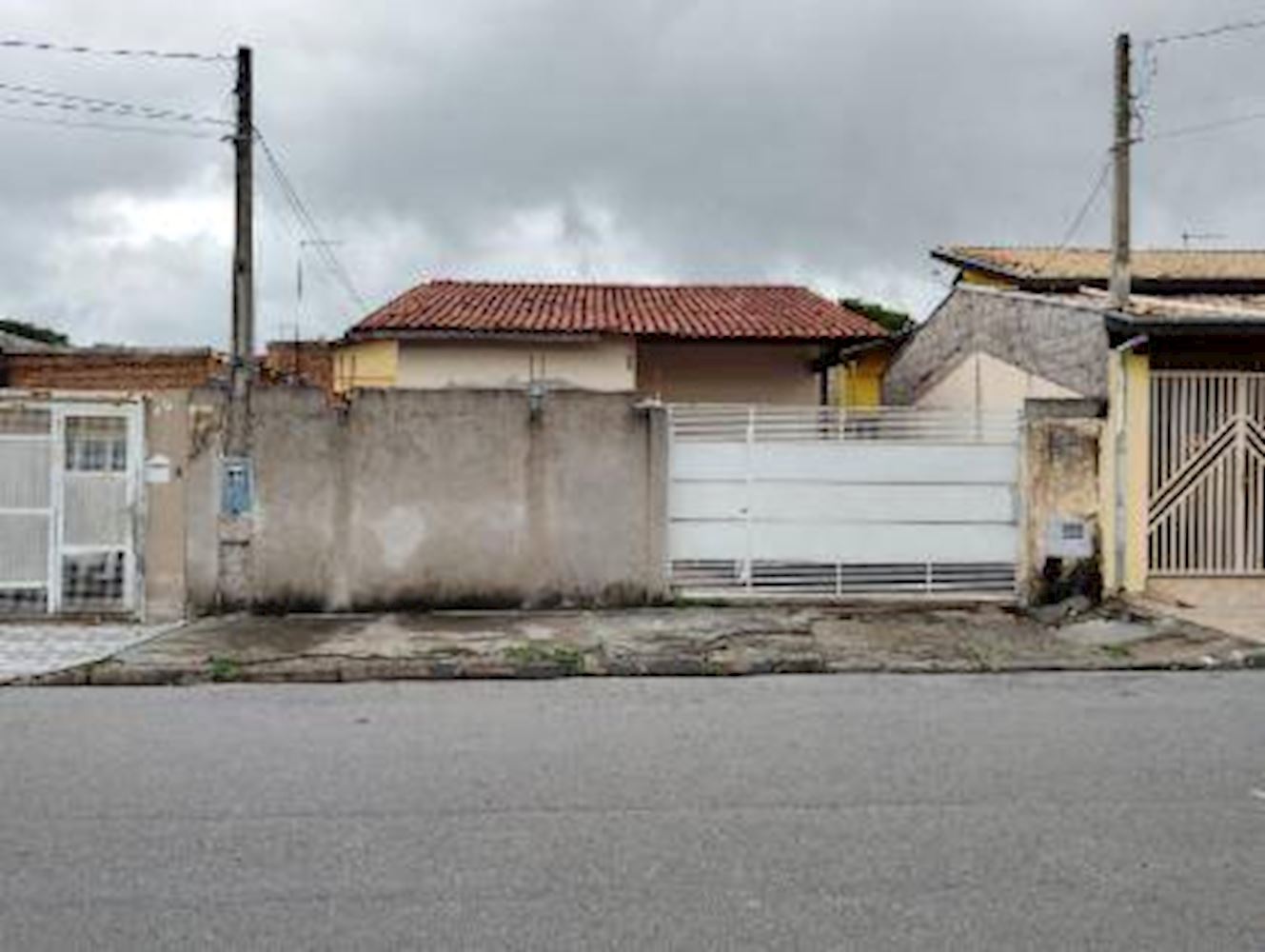 Foto de Casa 325 m², Areão - Leilão encerrado em Taubaté/SP