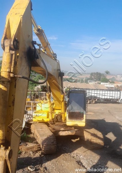 Foto de ESCAVADEIRA KOMATSU MOD.PC300 SERIE 7 ANO 2006