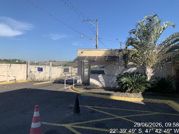 Foto de Apartamento em leilão no bairro Vila Sonia em Piracicaba - SP