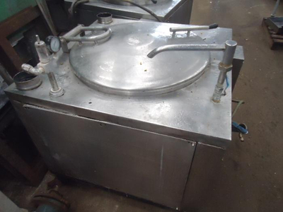 Foto de Panela industrial em aço inox, 100 litros