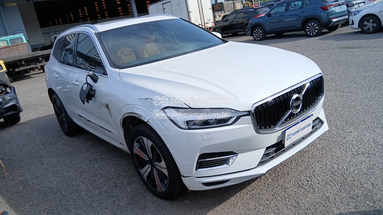 Foto de volvo - xc60 t8 momentum