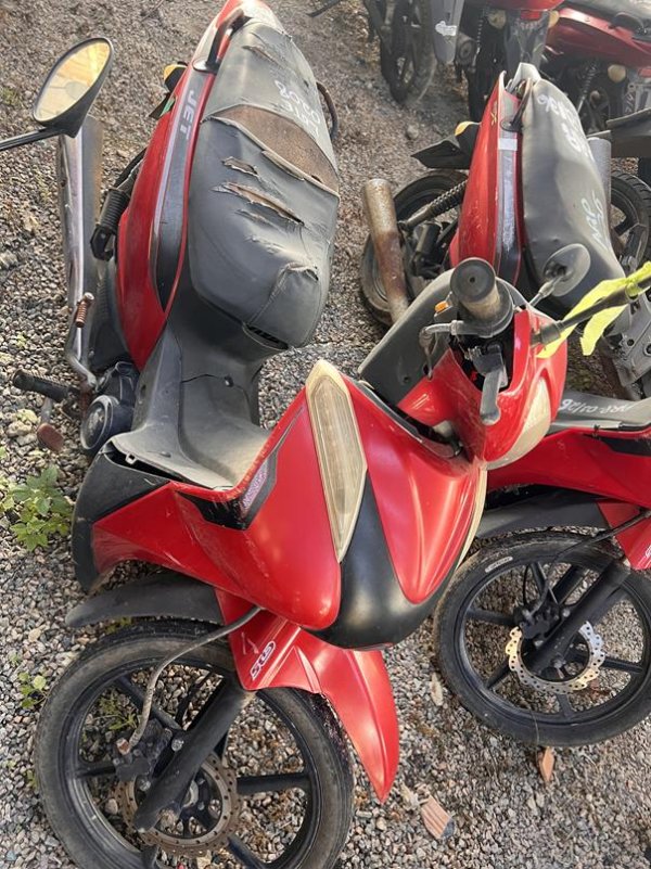 Foto de SHINERAY/50Q, ANO/MOD 2020/2020, COR VERMELHA, COMBUSTIVEL GASOLINA, PLACA 1 EMPLAC - N/I, RENAVAM N/I, ID CHASSI 99HJT2050LS004875, ID MOTO