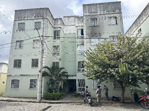 Foto de Apartamento em leilão no bairro Calumbi em Feira De Santana - BA