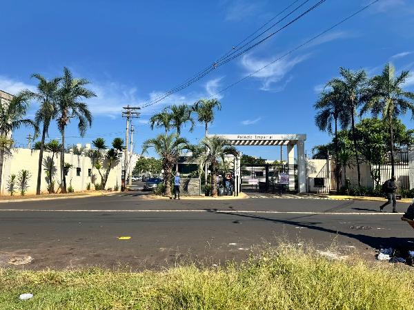 Foto de Apartamento em leilão no Reserva Real em Ribeirão Preto - SP