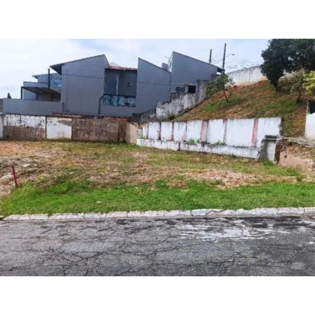 Foto de Imóvel em leilão no bairro Jardim Rubi em Mogi Das Cruzes - SP