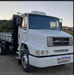Foto de M. BENZ/715C., 2004/2004, Branca, Diesel