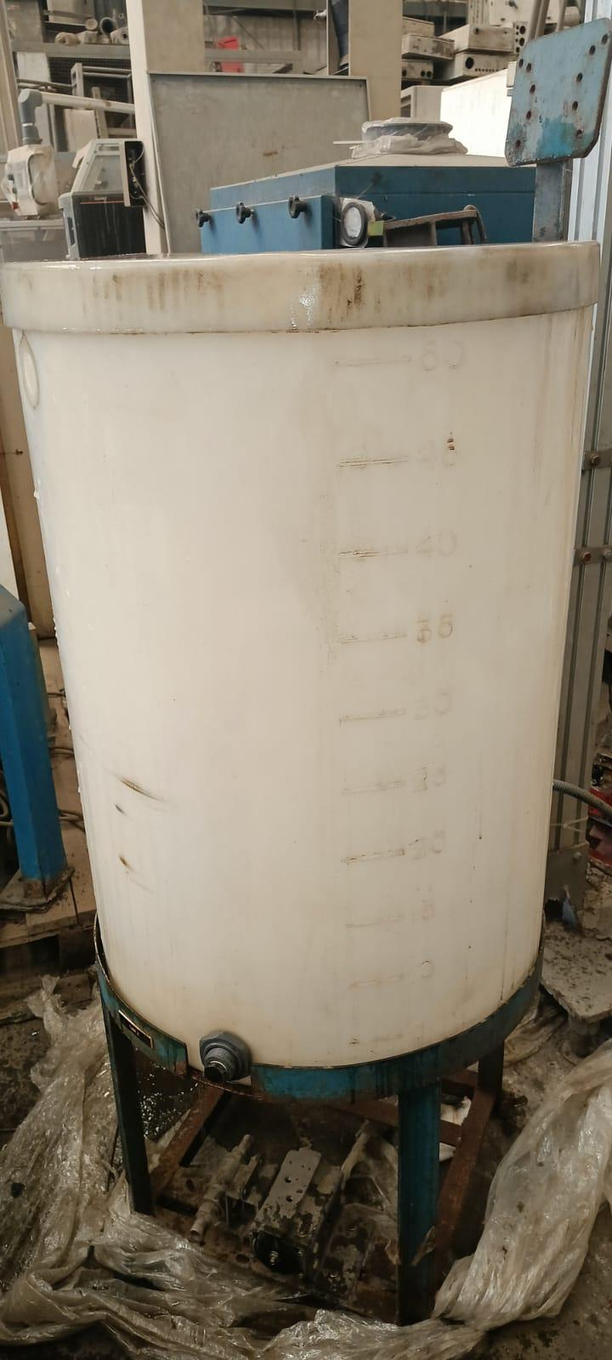 Foto de Tanque de plastico, cap. 180 litros