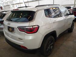 Foto de JEEP / COMPASS SPORT 2.0 4X2 16V AUT FLEX 2017/2018