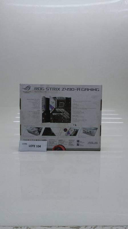 Foto de Placa-Mãe ASUS ROG Strix Z490-A Gaming Intel LGA 1200 ATX DDR4 Branco - ROG STRIX Z490-A GAMING