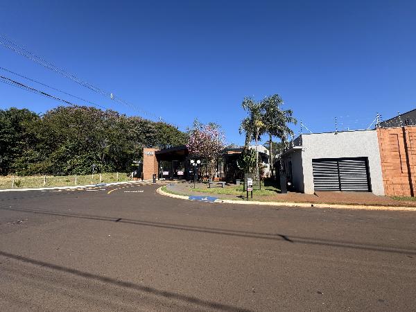 Foto de Casa em leilão no bairro Jardim Valencia em Ribeirão Preto - SP