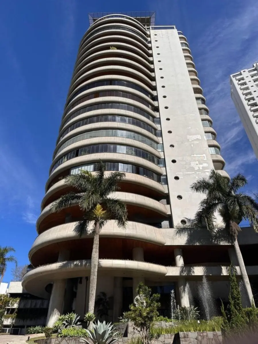 Foto de EXCELENTE APARTAMENTO NO MORUMBI EM SÃO PAULO COM 864 M2 PRIVATIVOS E 6 GAR...