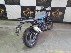 Foto de ROYAL ENFIELD / HIMALAYAN 450 KAMET GASOLINA 2026/2026