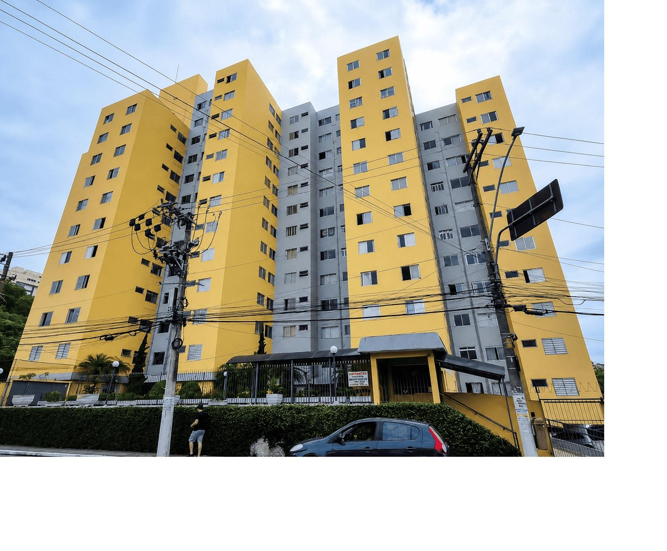 Foto de Apartamento em leilão no Edifício Costa do Martim em Taboão Da Serra - SP