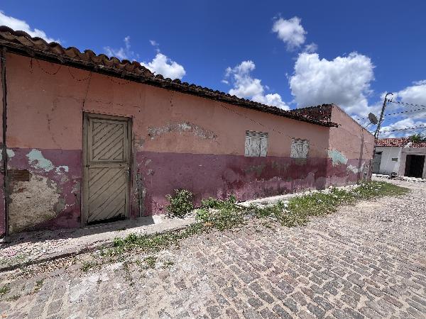 Foto de Casa em leilão no bairro Centro em Tangará - RN