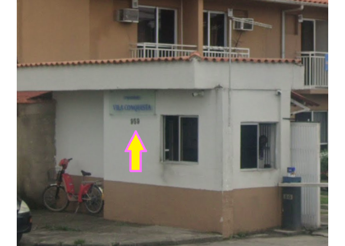 Foto de Apartamento em leilão em Magé - RJ