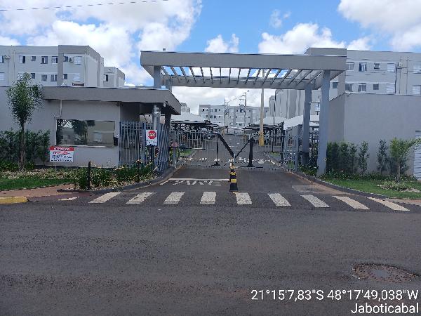 Foto de Apartamento em leilão no bairro Athenas Paulista em Jaboticabal - SP