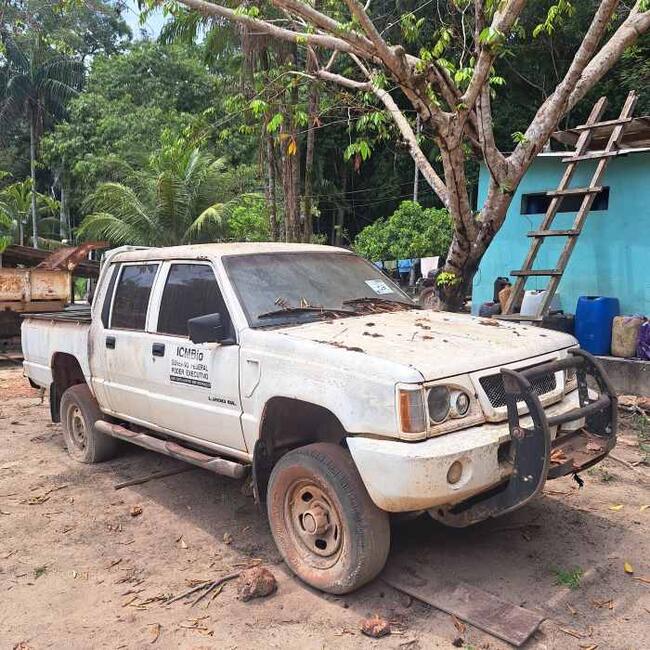 Foto de SUCATA - MITSUBISHI L200 4X4 GL 2006