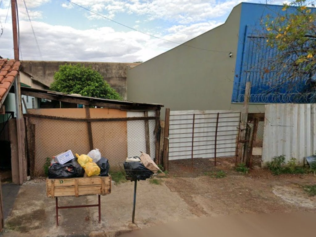 Foto de Terreno em leilão no bairro Jardim Jóquei Clube em Ribeirão Preto - SP