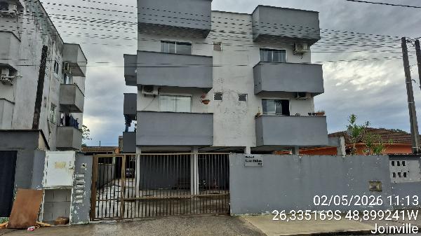 Foto de Apartamento em leilão no Residencial Ilha de Bali em Joinville - SC