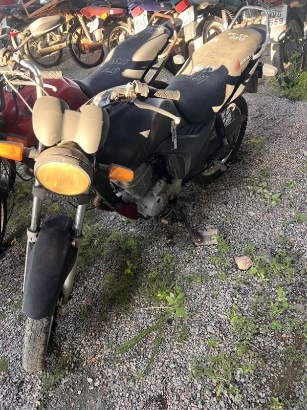 Foto de HONDA/CG 125 FAN KS, ANO/MOD 2010/2010, COR PRETO, COMBUSTIVEL GASOLINA, PLACA NMI5155 - AL, RENAVAM 213996111, ID CHASSI 9C2JC4110AR649134