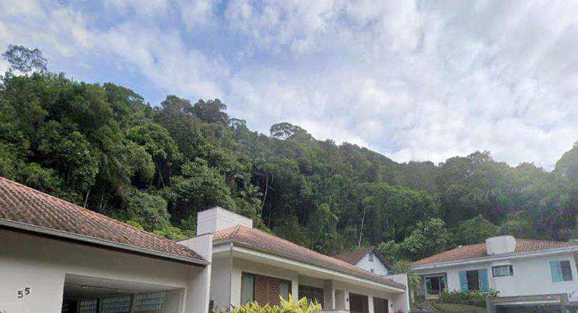 Foto de Imóvel situado na Rua Otto Boehm (prolongamento), S/N - Bairro Glória,Joinville / SC - Terreno com área de 4.121,00m², sem benfeitorias