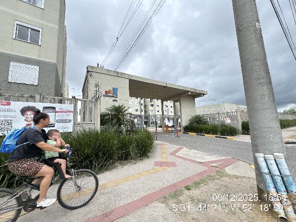Foto de Apartamento em leilão no bairro Areal em Pelotas - RS