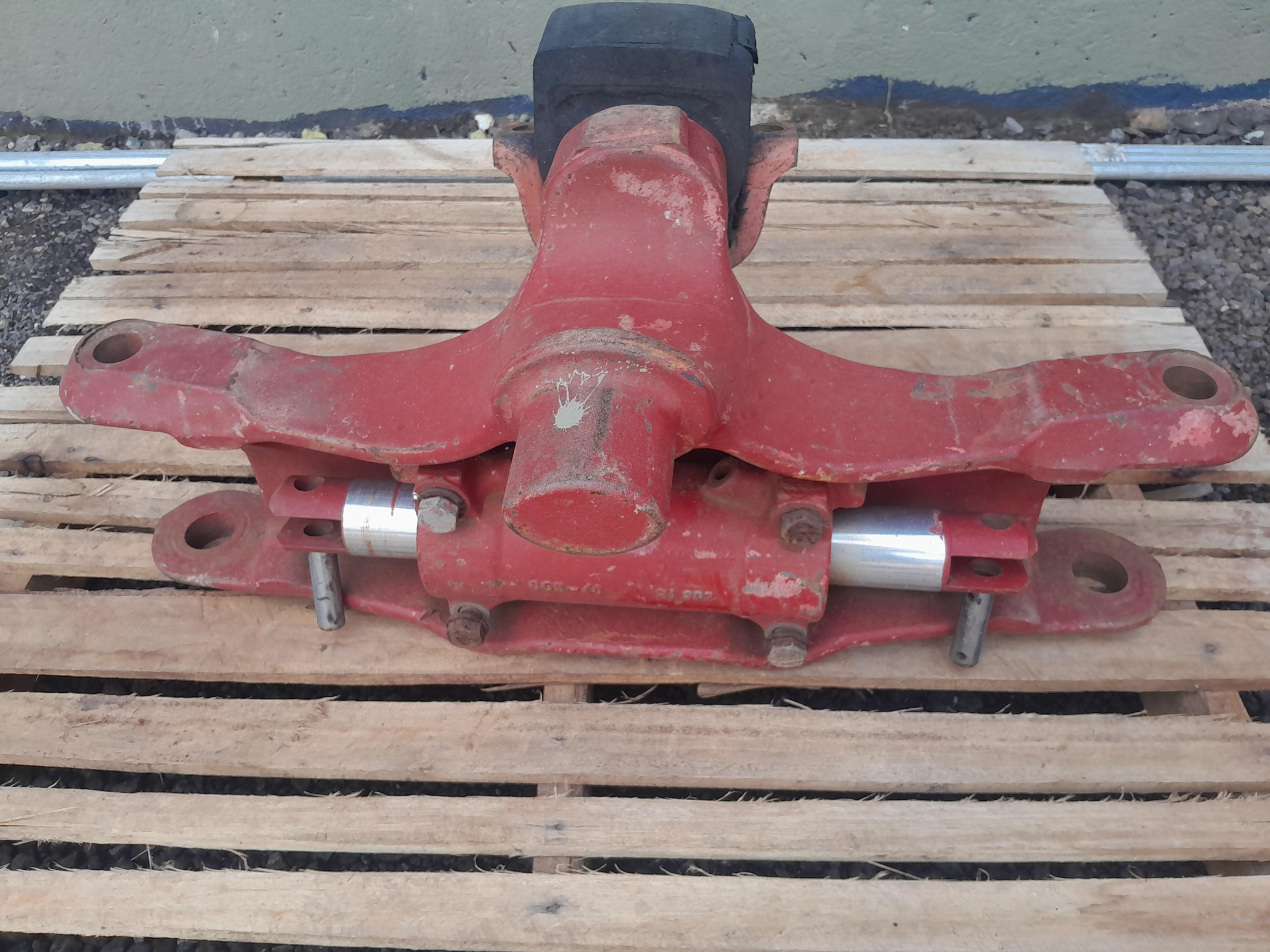 Foto de EIXO DIRECIONAL EMPILHADEIRA LINDE 2.5 TON (Ref.: 1880)