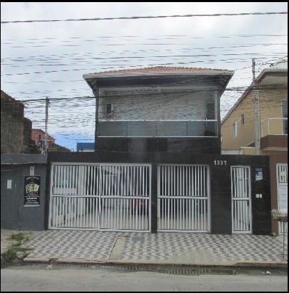 Foto de Casa em leilão no bairro Esmeralda em Praia Grande - SP
